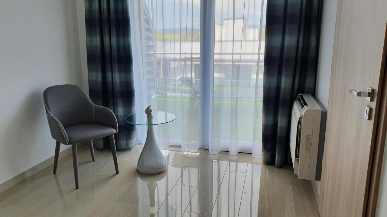 Kekvitorla Apartman Keszthely Εξωτερικό φωτογραφία